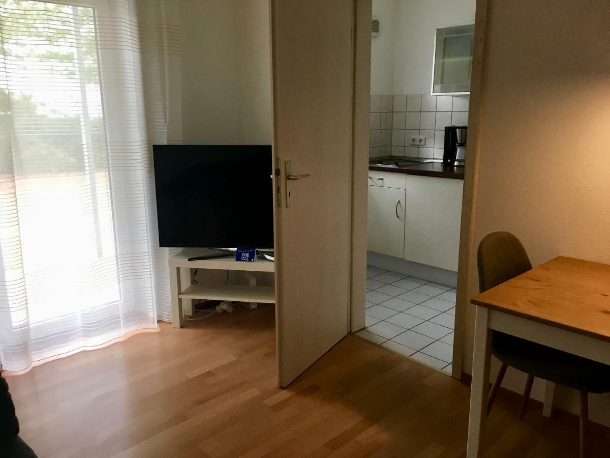 Apartamento Bed & Kitchen Gießen Exterior foto