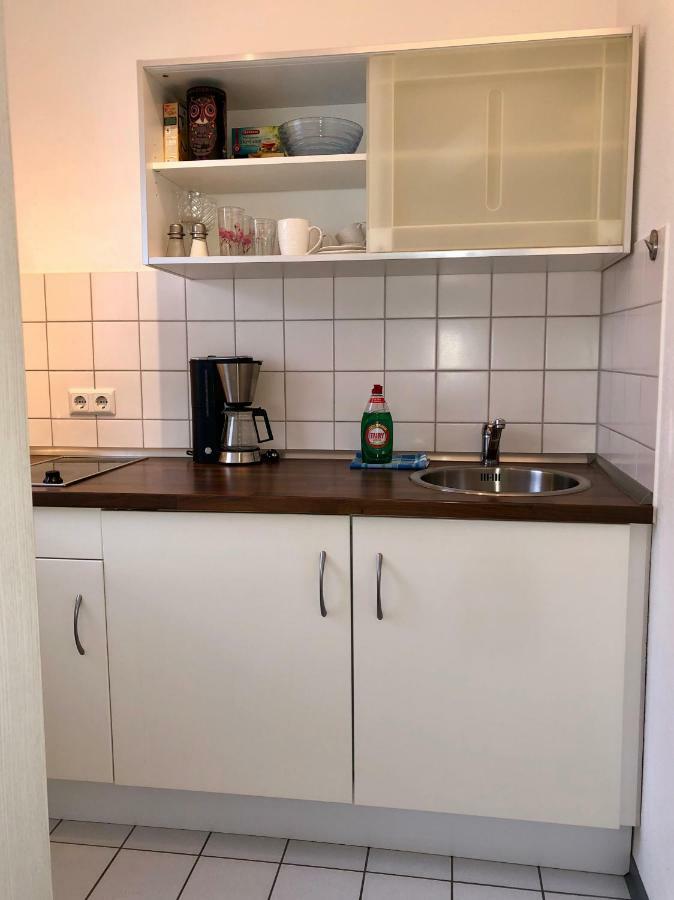 Apartamento Bed & Kitchen Gießen Exterior foto